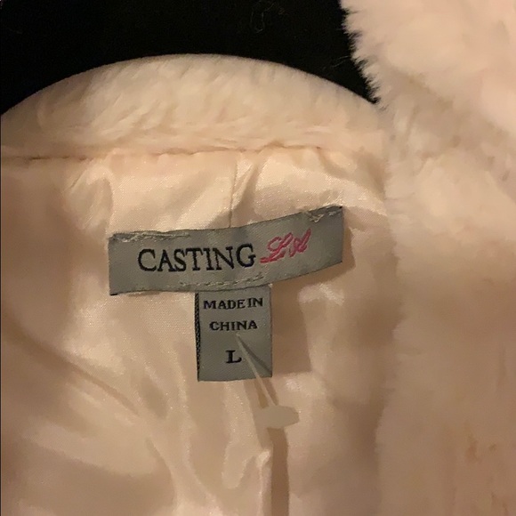 Casting LA Fluffy Jacket - Picture 4 of 4